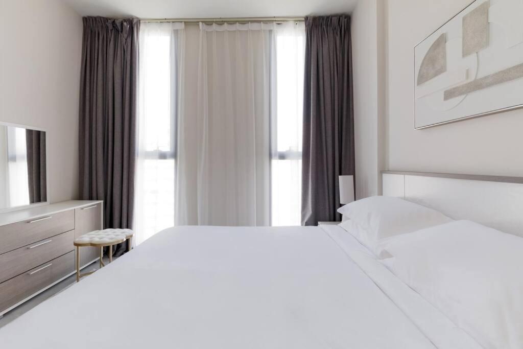 Sahab - Solo 1Br Apt In Al Jada Шарджа Екстер'єр фото